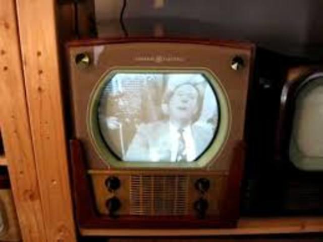 1940's T.V. Set