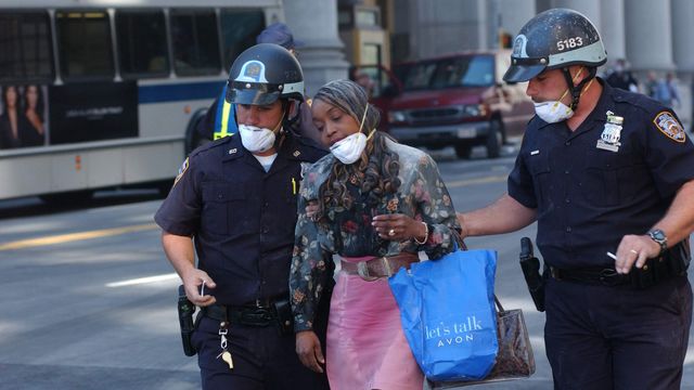 how police officers helped on 9/11