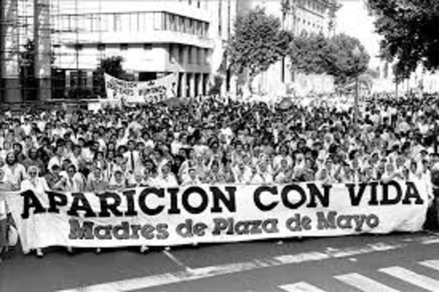 Madres de Plaza de Mayo