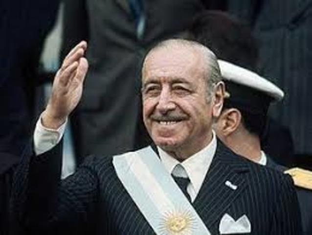 Asume Hector Jose Campora