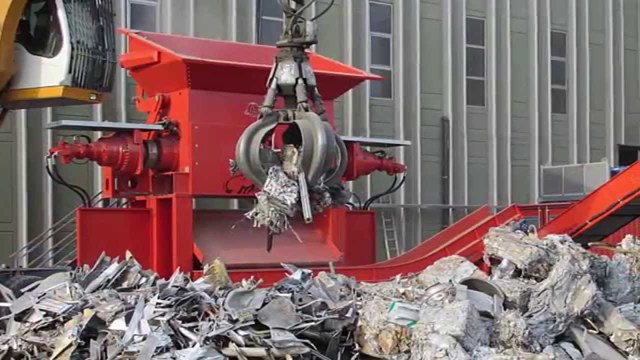 First aluminum recycling plants