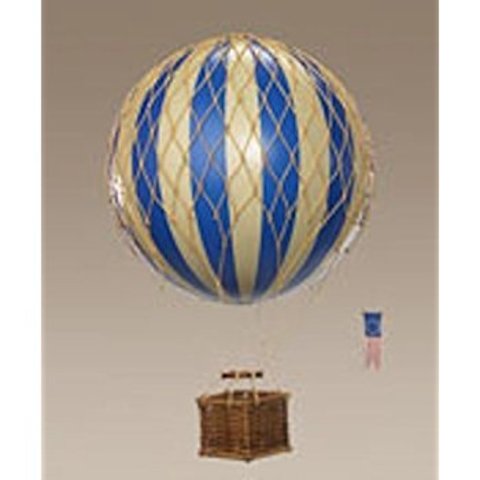 hot air balloon invented