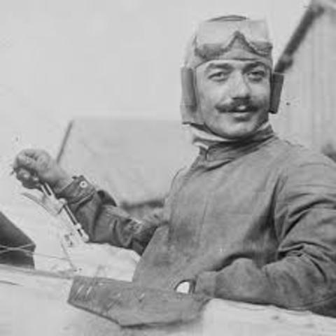 First person to die in a plane crash