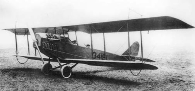 first pilots in the army