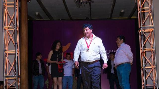 Nisolo gana el concurso "El porvenir produce"