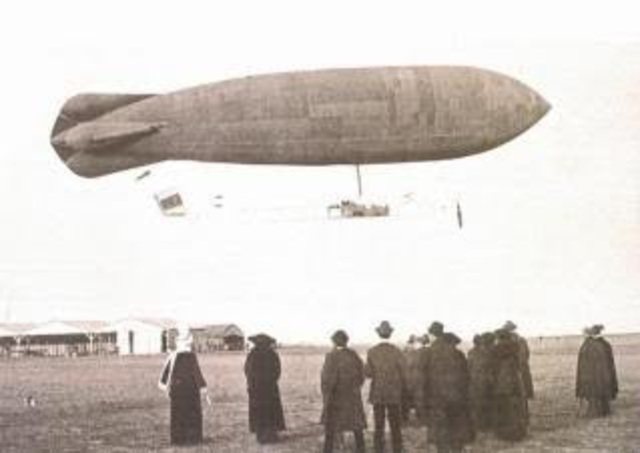 DIRIGIBLE