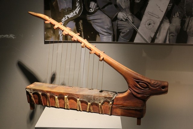 Самый древний в мире музей с музыкальными инструментами.
