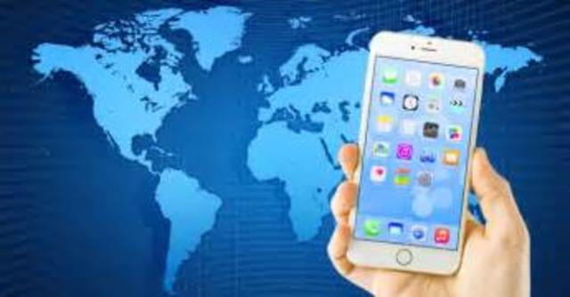 Primer acord d'itinerància mòbil