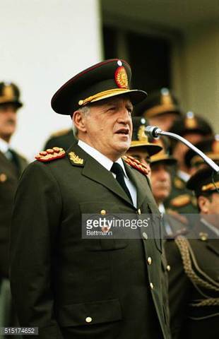 El presidente decide recuperar las Islas Malvinas