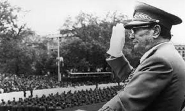 Russia backs out of WW1