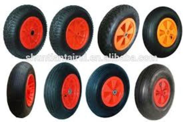 Pneumatic rubber tyres
