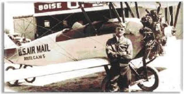 Airmail service inaugurated