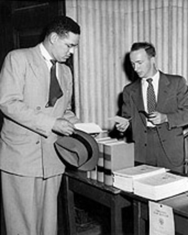 desegregation begins