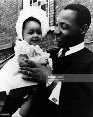 Yolanda King is Born
