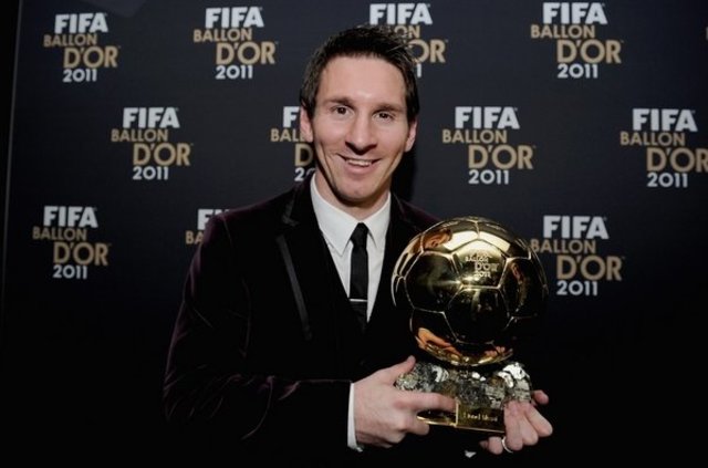 su tercer balon  de oro