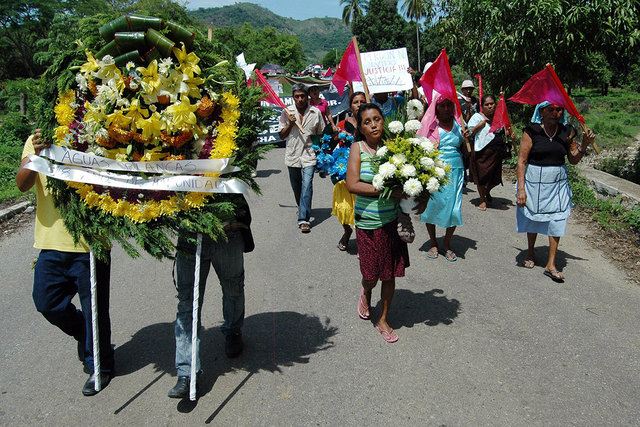 Aguas Blancas, Guerrero, 1995
