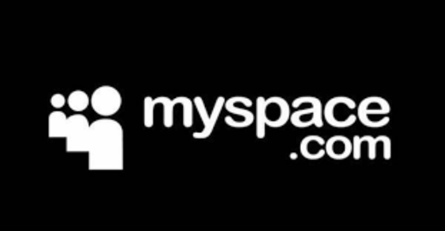 Se crea Myspace