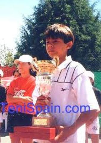 EL PRIMERO DE MUCHOS