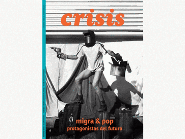 Funda su primera revista llamada ''Crisis''