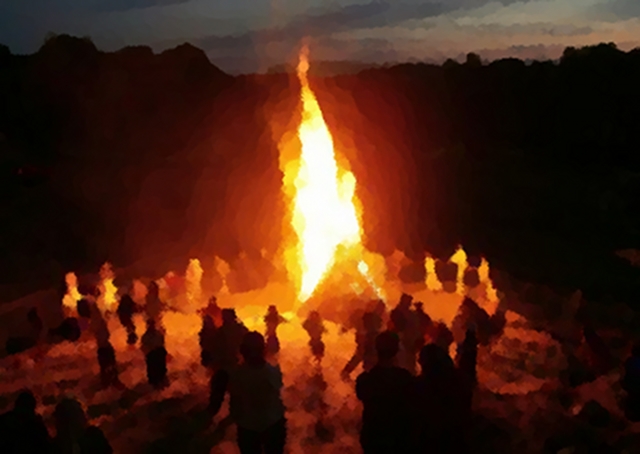 Танцы вокруг костра