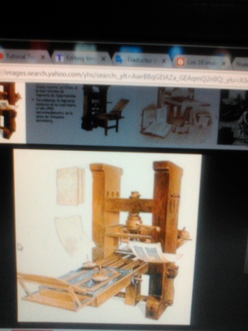 Siglo XI  LA IMPRENTA:  1450 Inventada por los chinos y modificado (Johannes Gutenberg)