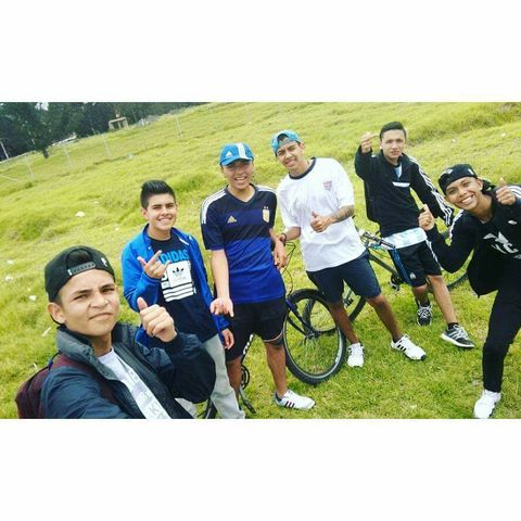 Ciclovida con mis amigos.