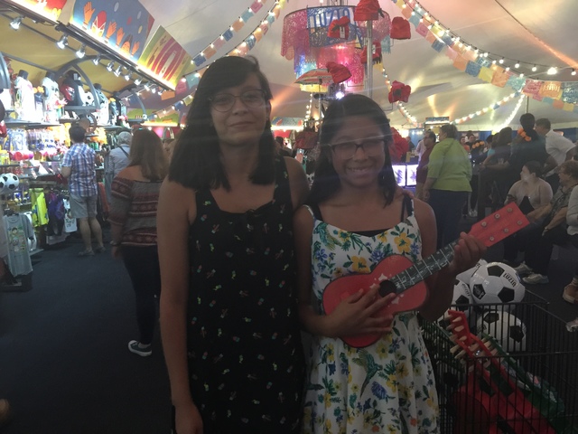 Cirque Du Soleil - Luzia