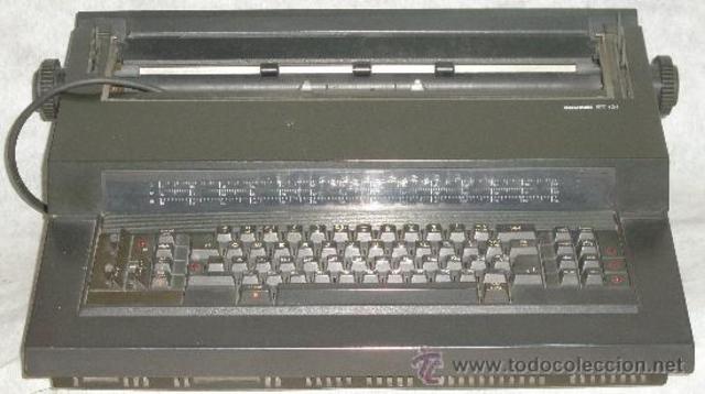 MAQUINA DE ESCRIBIR ELECTRICA