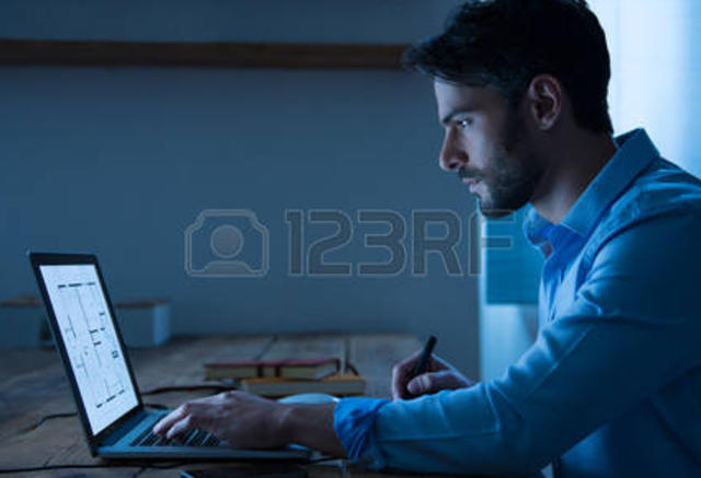 lleva su trabajo a la casa