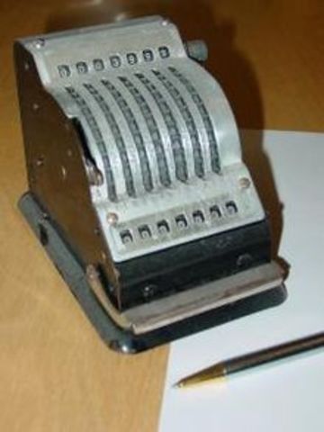 Первая вычислительная машина