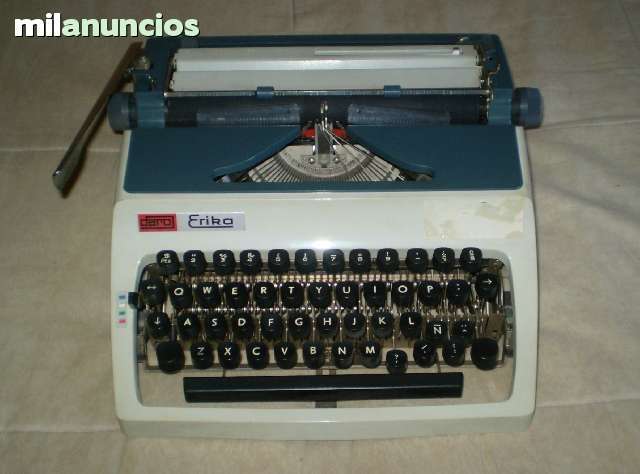 La primer máquina de escribir