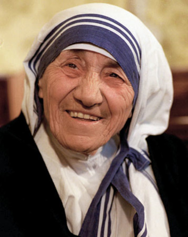 Mother Teresa's health declines