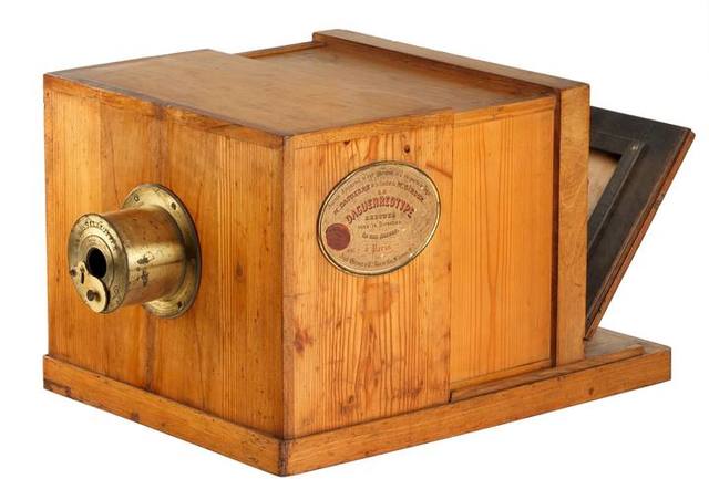 La cámara fotográfica