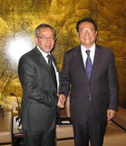 Primera visita del ministro de educación nacional