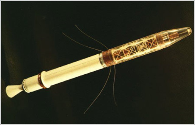 Lanzan el Explorer, un satélite similar a los Spunik.