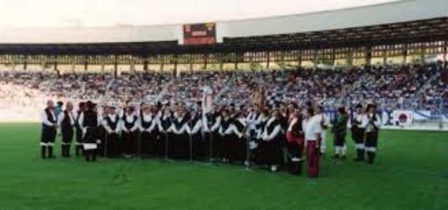 Inauguración del campo de A Malata