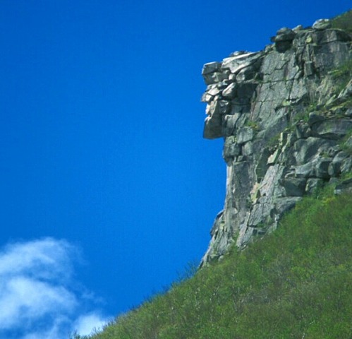 Old Man of the Mountain collapsed