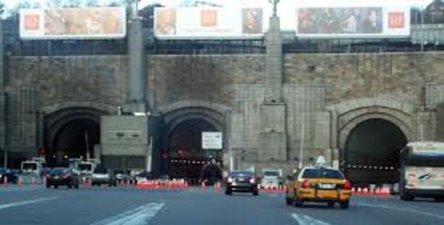Lincoln Tunnel opens