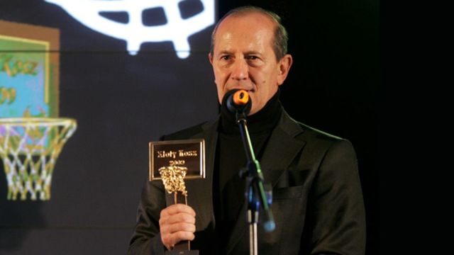 Laureat Złotych Koszy w kategorii: Koszykarska Osobowość Roku