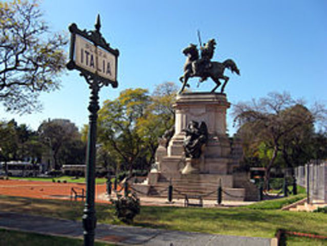 Culminación de la visita con plaza Italia