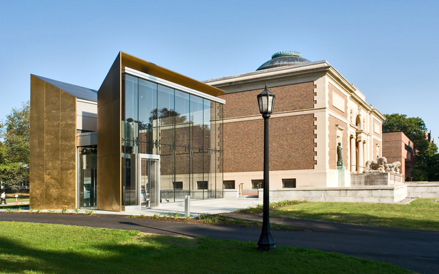 Reed Hastings goes to Bowdoin College