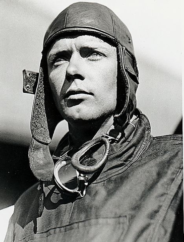 Lindbergh Flies Across The Atlantic