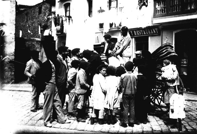 ENFRENTAMIENTO DE LOS DENTISTAS CON LOS TEGUAS