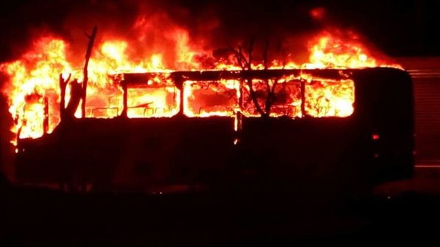 INCENDIO DEL CAMION DE DON OBIDIO CASTAÑEDA