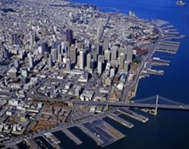 Amir and Sohrab arrive in San Francisco