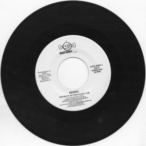 SE PRESENTA EL PRIMER DISCO COMPACTO