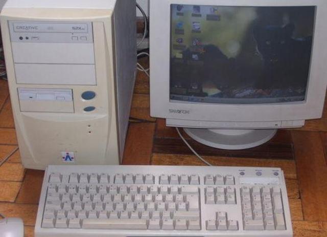 Primer ordenador: pentium III.
