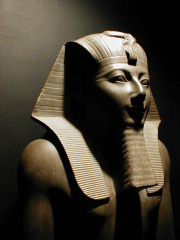 Toetmozes verovert Syrië