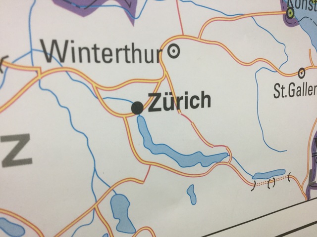 Anna ist im Zürich