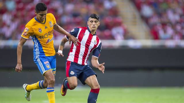 chivas vs tigres